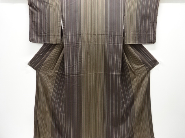 未使用品　縞模様小紋着物